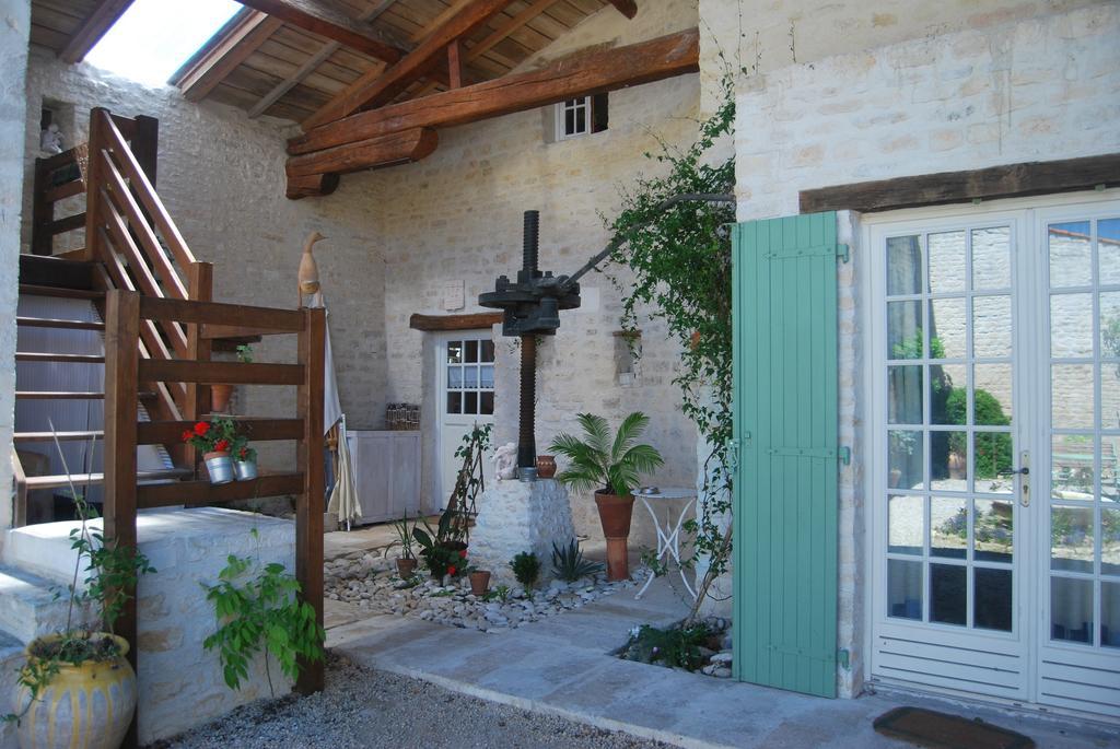 Les Jardins Saint Leonard Hotel Thairé Kültér fotó