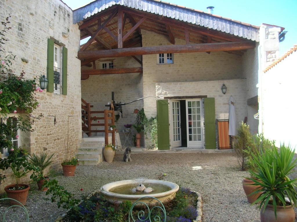 Les Jardins Saint Leonard Hotel Thairé Kültér fotó